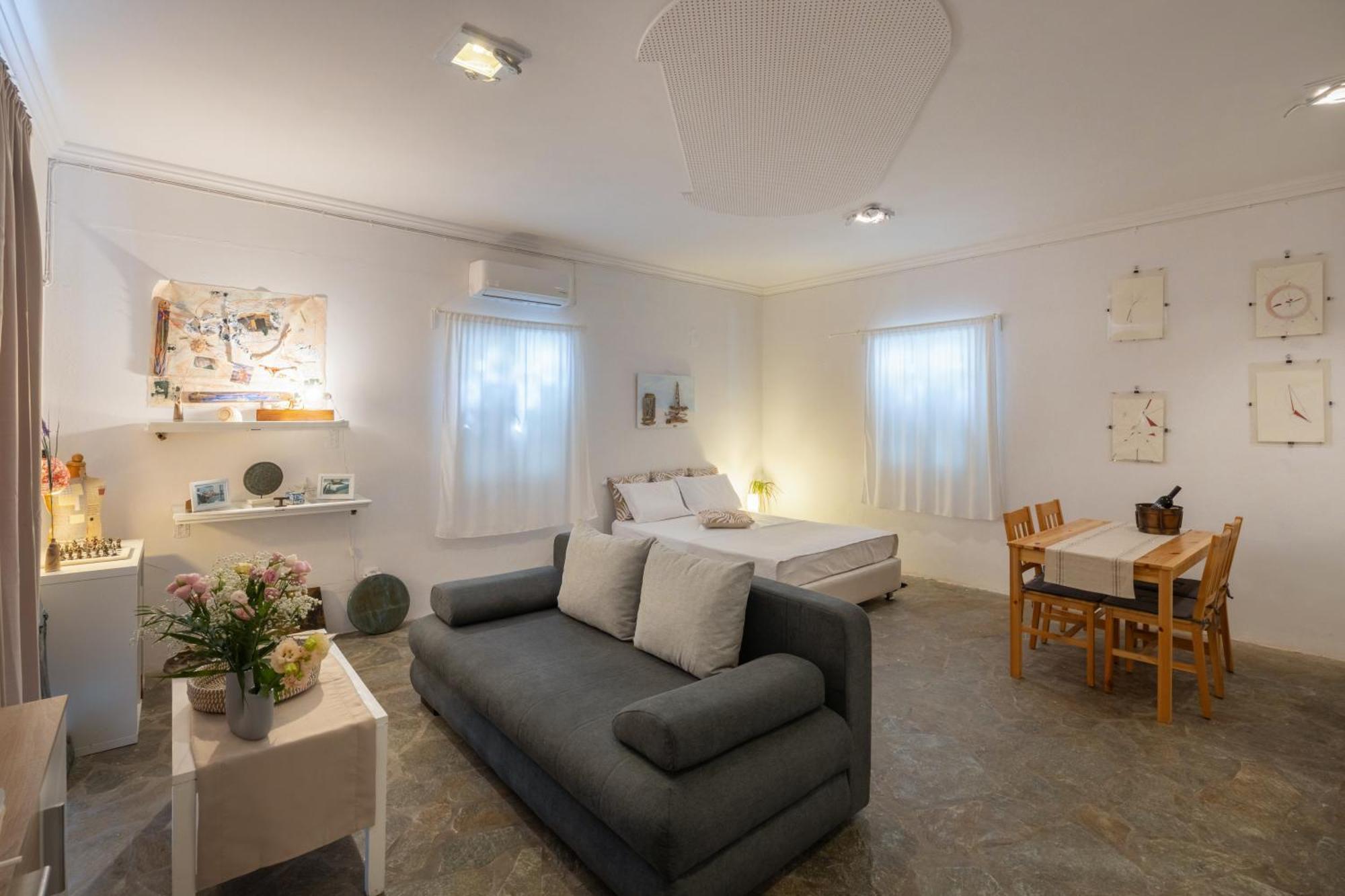 Studio Home Naousa  Room photo